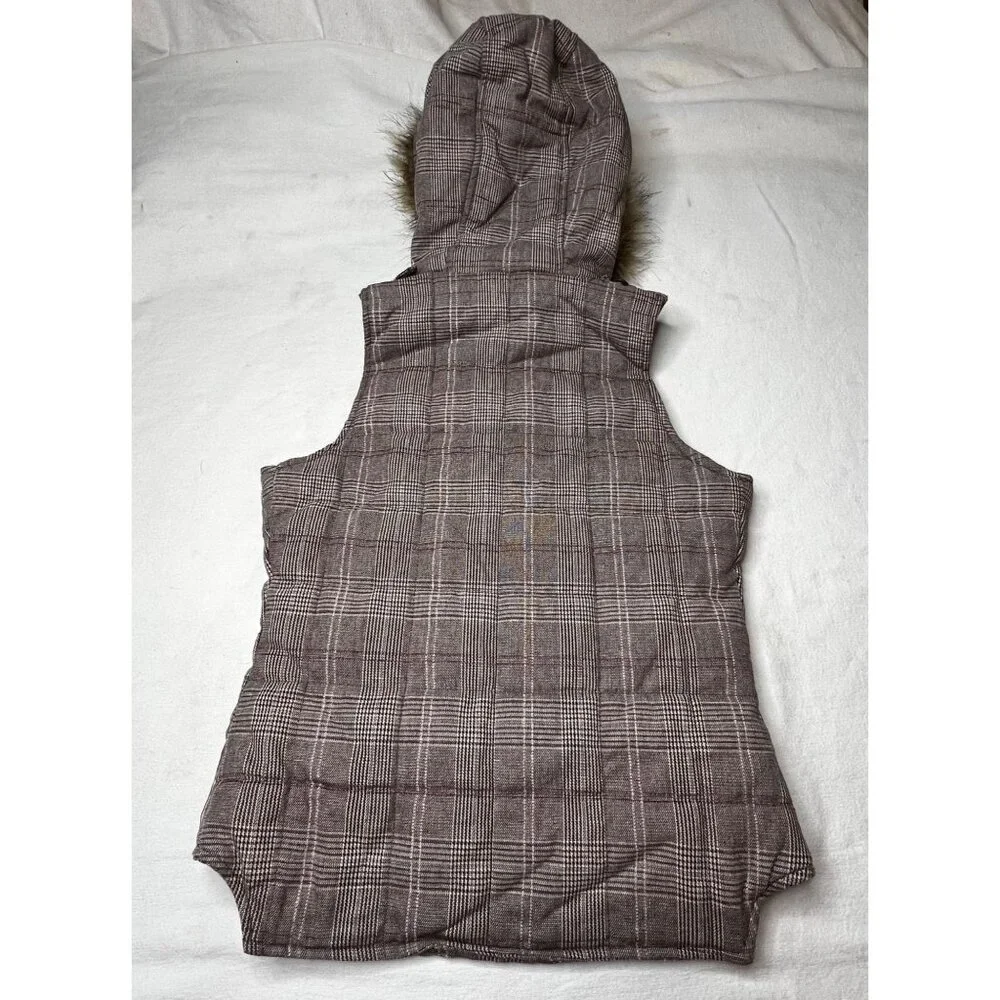 Charlotte Russe Plaid Puffer Vest Faux Fur Hood Brown S Snap Full Zip Pockets - Picture 2 of 16